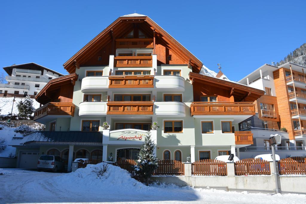 Hotel Garni Alpenhof Ischgl Exterior foto